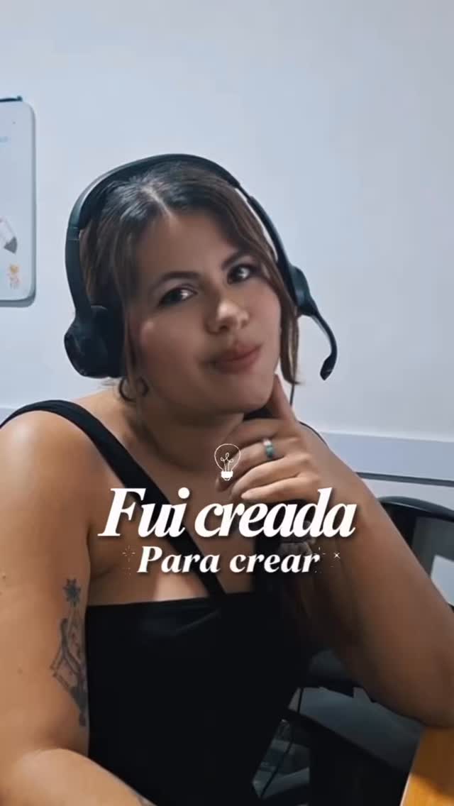 Fui creada para crear.

Para convertir ideas en imágenes,
historias en marcas
y problemas en experiencias.

Soy publicista, diseñadora gráfica, UX/UI y creadora de contenido.

He creado marcas, campañas, páginas web, contenido y experiencias digitales.

Pero crear para mí nunca ha sido solamente un trabajo.

Es la forma en la que pienso,
en la que observo
y en la que encuentro soluciones.

Porque detrás de cada proyecto hay una idea esperando convertirse en algo real.

Y esa es mi parte favorita:

imaginarlo,
crearlo
y verlo cobrar vida.

Fui creada para crear.
Y esto es solo una parte de lo que hago. #kerawacreativa #diseñadora #marcas #marketingdigital #diseñoweb